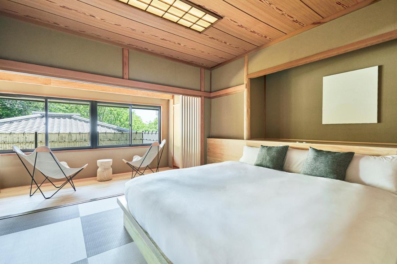 Ando Wakakusayama -dlight Life & Hotels-